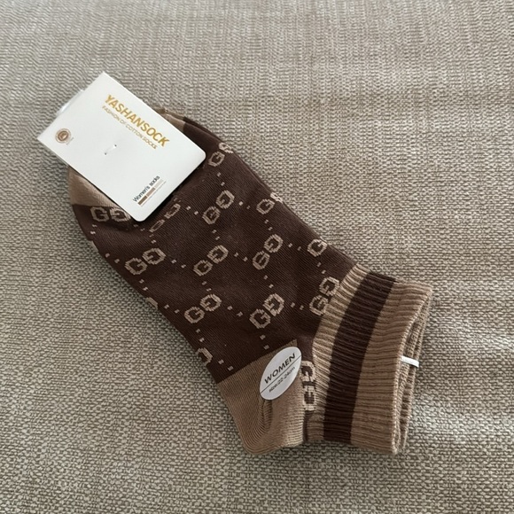 yashansock Accessories - Yashansock Women’s Brown Ankle Sock (NWT)